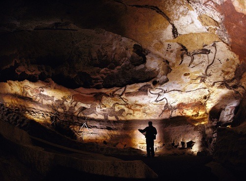 File:Kreb-Nout Caves Yugobatania.jpg