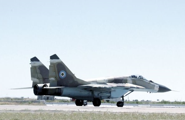 File:Vierz fighterjet 1985.jpg