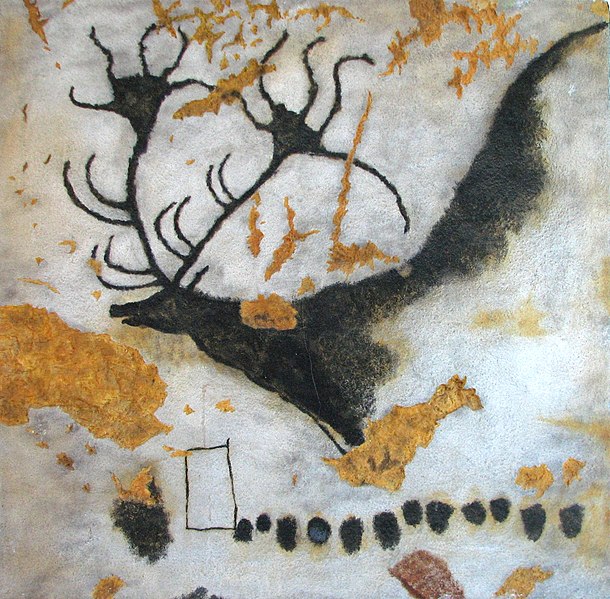File:Giant Elk Cave Painting.jpg