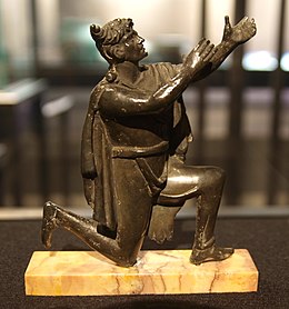 Bronze figure of a Kakosian Nationale.jpg