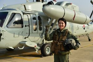 Navy female helicopter pilot.jpg