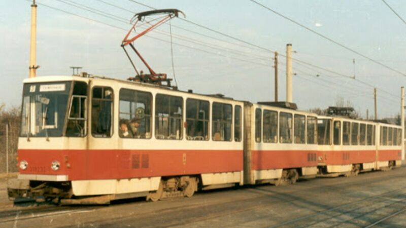 File:Besmenian tram.jpg