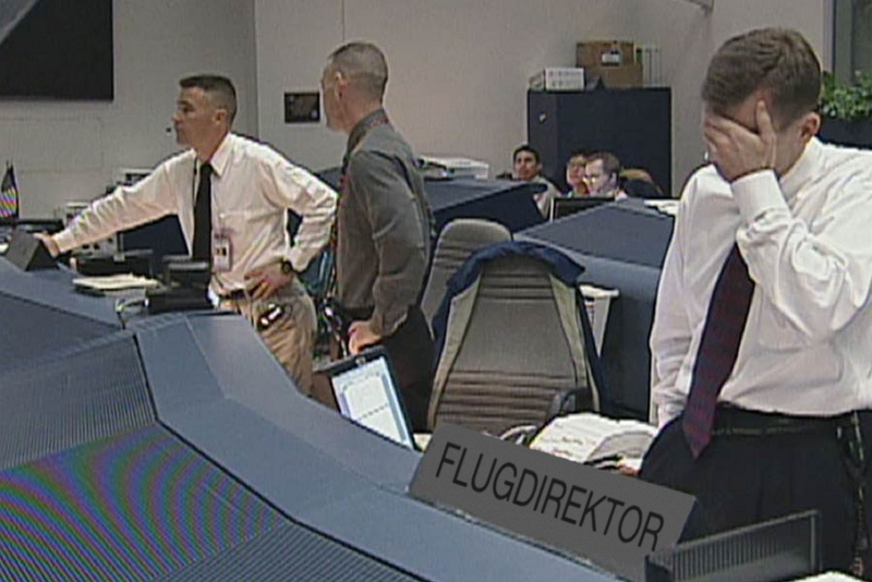 File:Ascent Flight Director at MCC and former astronaut Reinhard Voß immediately after the disintegration of Entdecker, 9 June 2003.png