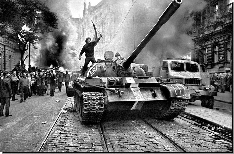 File:Luepola Riots 1977 voitz.jpg