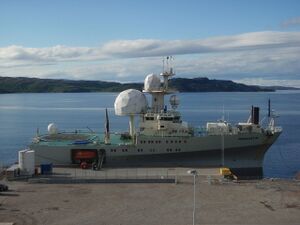 1280px-FS Marjata in Kirkenes.JPG