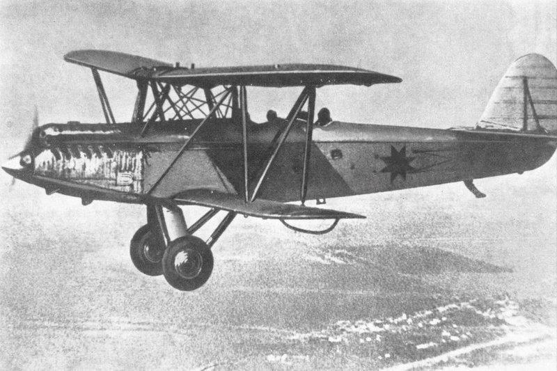 File:Ardesian bomber over Catherinsk, 1926.png